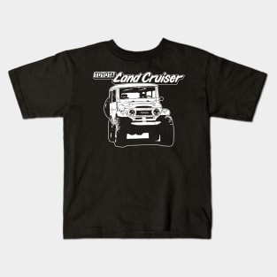 FJ40 with Toyota Landcruiser Badge Kids T-Shirt